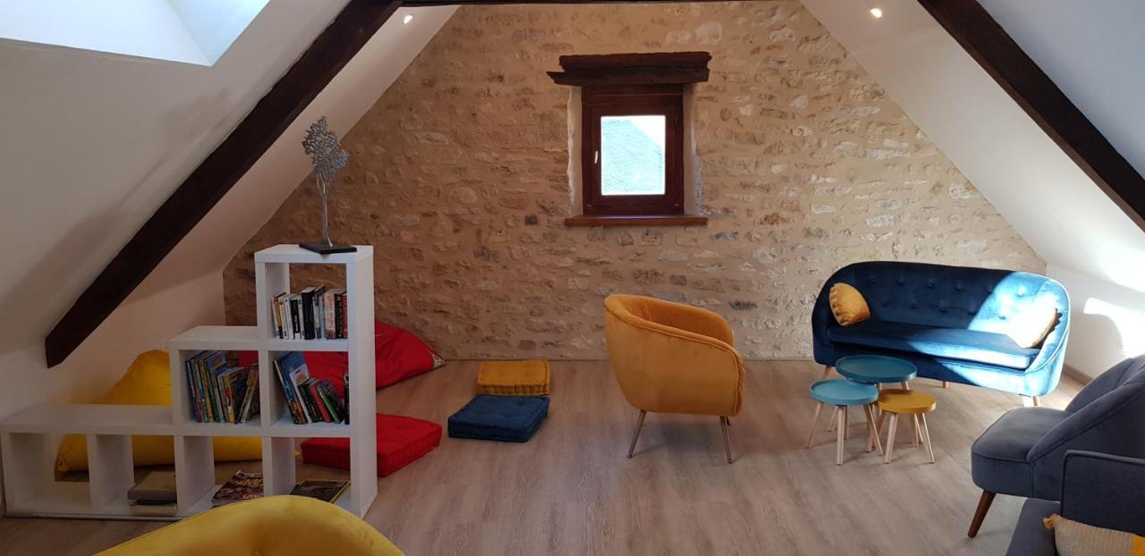 Le Gite De La Vieille Eglise De Coussergues 외부 사진