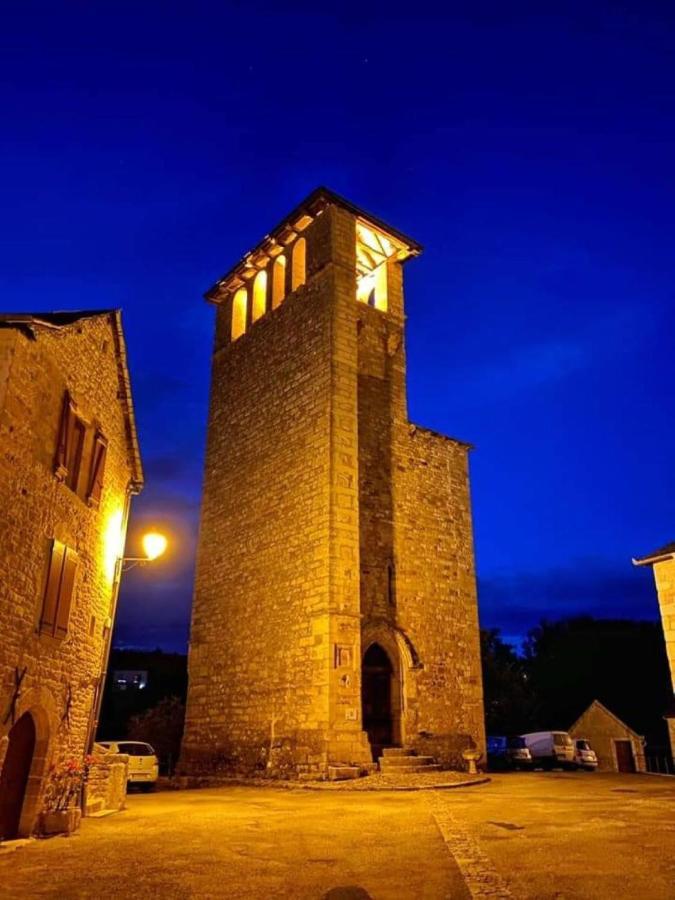 Le Gite De La Vieille Eglise De Coussergues 외부 사진
